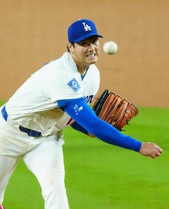 ドジャース対ガーディアンズ　力投するドジャース先発大谷(撮影･垰建太)