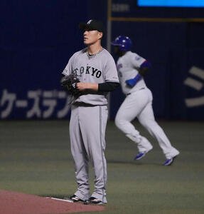 中日対巨人　5回裏中日1死一塁、サノーに左越え2点本塁打を浴びた則本(撮影･森本幸一)