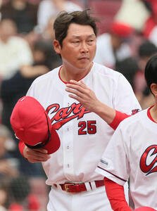広島対DeNA DeNAに3連敗の新井監督(撮影･加藤孝規)