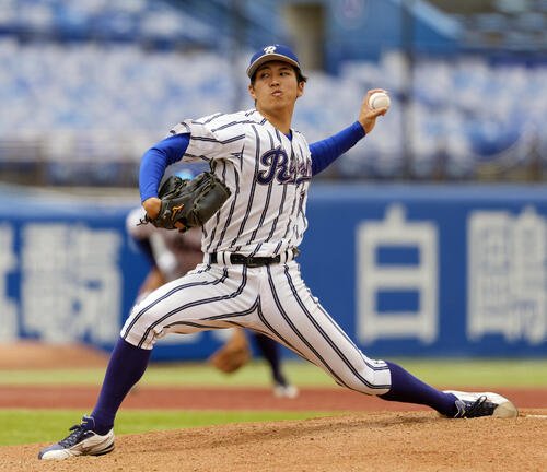 青学大対立正大　力投する立正大先発の仁田陽翔　(撮影･小島史椰)
