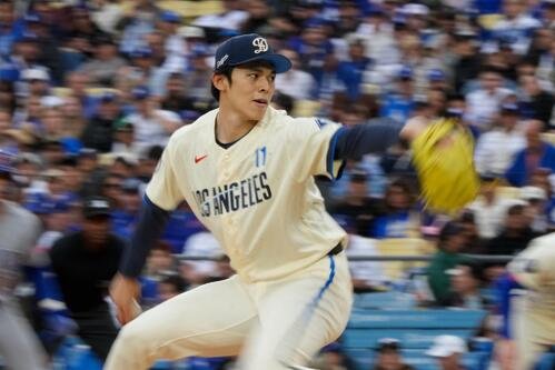 カブス戦に先発したドジャース佐々木朗希(AP)