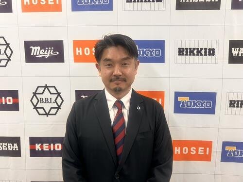 カブスが初めて契約したアジア出身の選手と言われている慶大野球部の加藤貴昭部長(撮影･平山連)