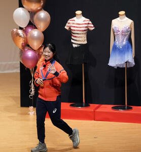 中井亜美オリンピック祝賀会　オリンピック祝賀会に登場する中井亜美(撮影･小島史椰).