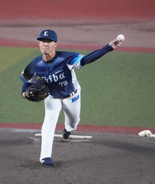 ロッテ対西武　西武先発の佐藤爽(撮影･小沢裕)