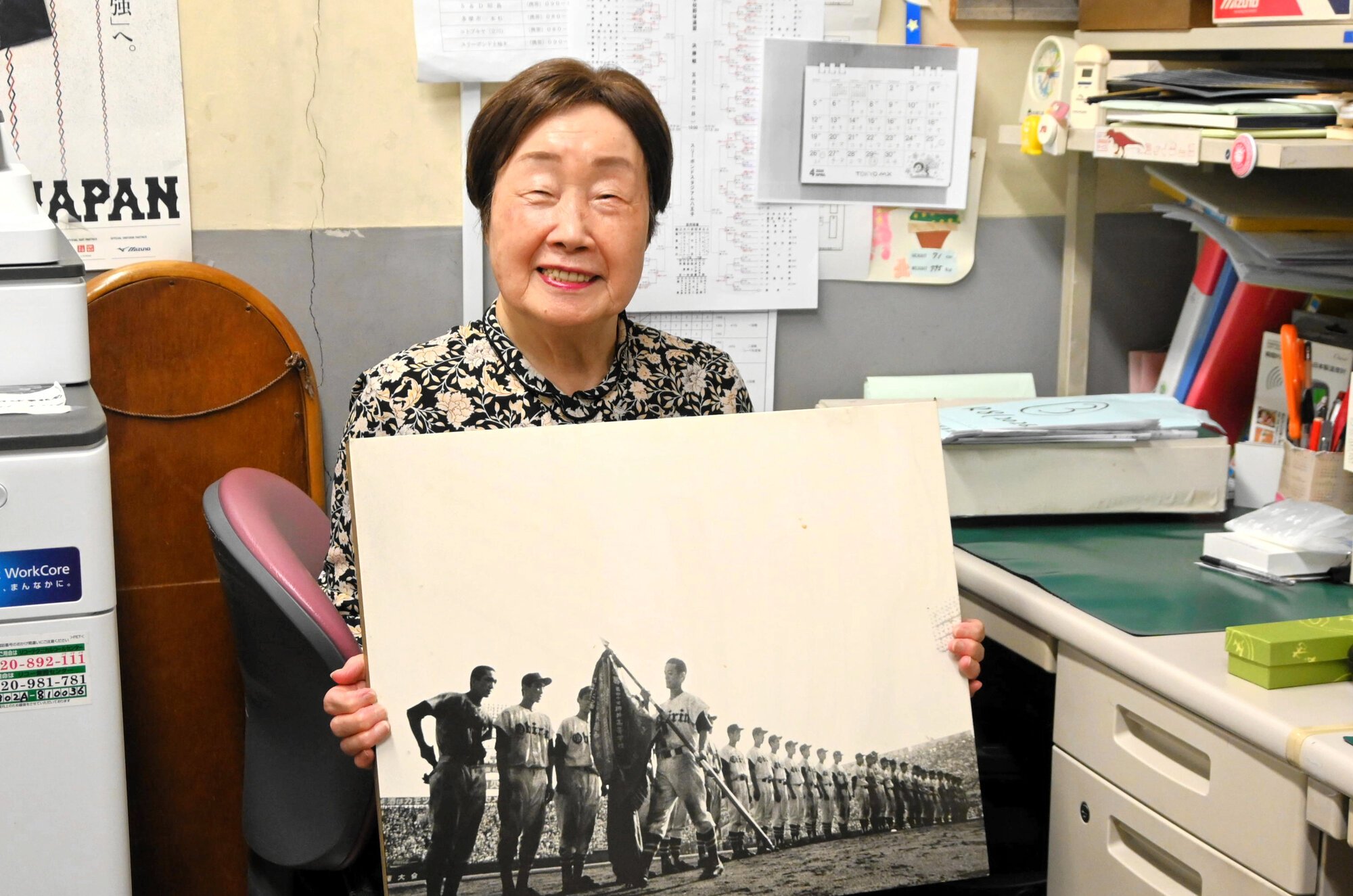 桜美林の甲子園初出場優勝が印象深いという横山さん=2026年4月15日、東京都渋谷区、隈部康弘撮影