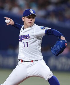 中日対阪神　力投する中日先発の中西聖輝(撮影･前田充)