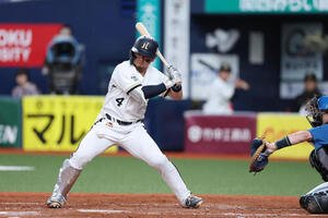 オリックス対日本ハム　2回裏オリックス1死、見逃し三振に倒れる森友哉撮影･前田充)