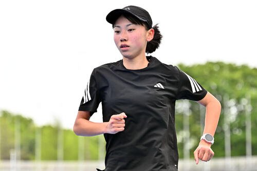 久保凛＝2026年4月