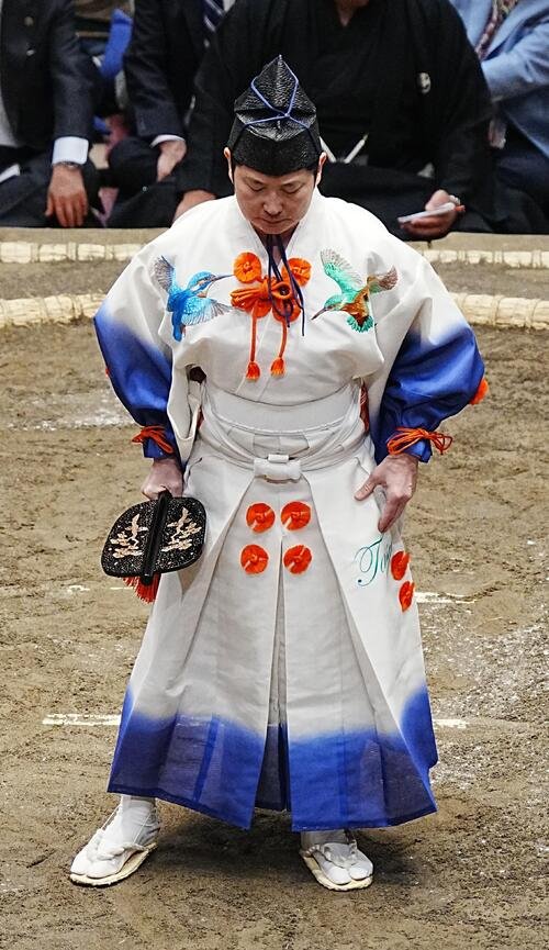 行司の式守勘太夫(2026年5月撮影)