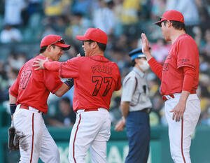 【広島】新井監督｢きわきわで粘り強さ出した　自信にして｣岡本＆持丸バッテリー絶賛／一問一答
