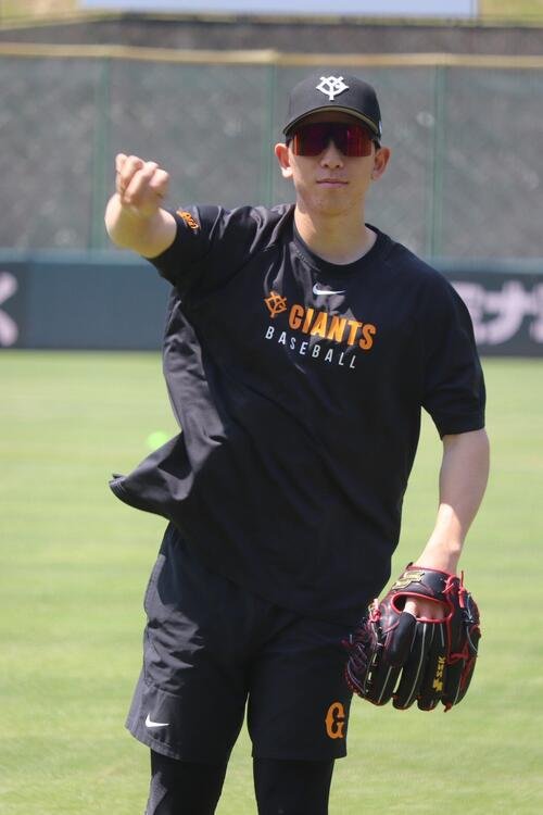 ジャイアンツ球場で調整する巨人戸郷翔征