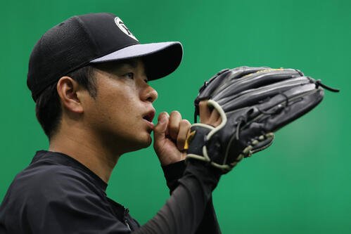阪神対中日　キャッチボールで調整する阪神高橋遥人(撮影･前田充)＝2026年5月21日