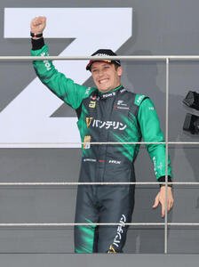 スーパーフォーミュラ第4戦を制したサッシャ･フェネストラズ(VANTELIN TEAM TOM’S)(撮影･宮崎幸一)