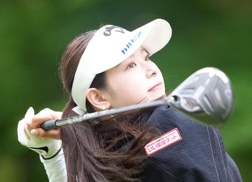 ブリヂストンレディスオープン第3日　9番、ティーショットを放つ吉田鈴(撮影･足立雅史)＝2026年5月23日