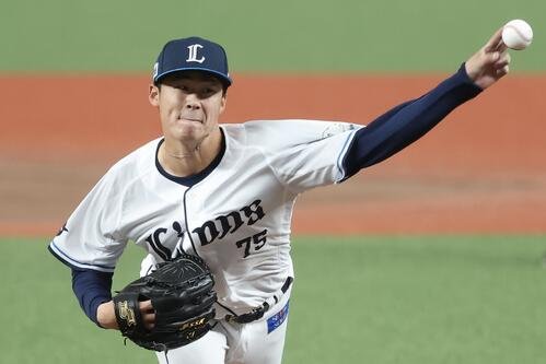 西武対オリックス　5回表、力投する佐藤爽(撮影･河田真司)