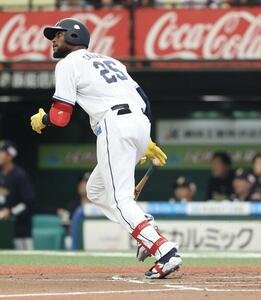 西武対オリックス　1回裏西武無死、同点ソロ本塁打を放つカナリオ(撮影･河田真司)＝2026年5月24日