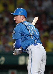阪神対日本ハム　5回表日本ハム2死一、二塁、同点適時打を放つ加藤貴之(撮影･前田充)