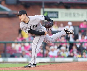 楽天対巨人　先発し力投する巨人則本昂大(撮影･増田悦実)＝2026年6月9日