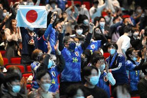 2022年のサッカー･ワールドカップでも各地のパブリックビューイング会場でサポーターが沸いた=2022年12月6日、大阪市中央区、白井伸洋撮影