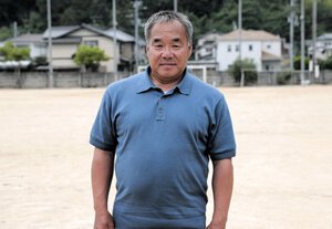 育成功労賞を受賞した清水浩行さん=2026年6月4日午後2時59分、高松市香西南町、斉藤夏音撮影
