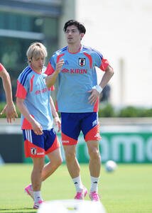 サッカー日本代表W杯北中米大会ベースキャンプ　体を動かす谷口彰悟(撮影･足立雅史)＝2026年6月10日(現地時間)