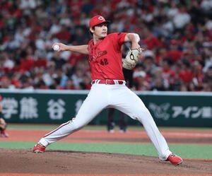西武対広島　力投する広島先発のターノック(撮影･鈴木正人)