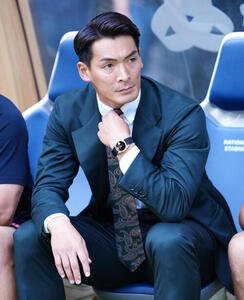 JリーグオールスターDAZNカップ　J2J3EAST－A対J2J3EAST－B J2J3EAST－Bの槙野智章監督(撮影･鈴木みどり)