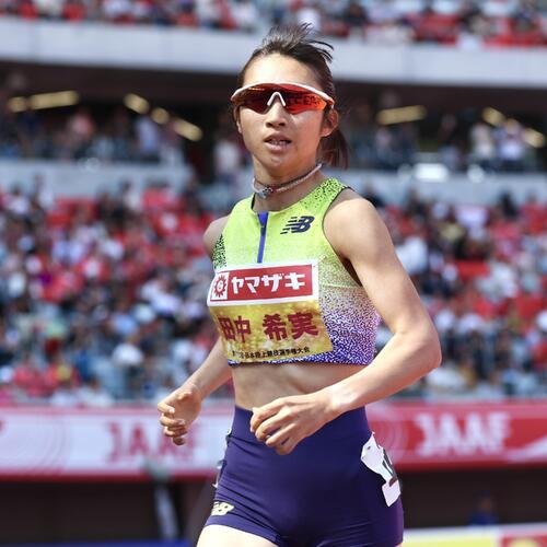 女子1500メートル予選　力走する田中希実(撮影･宮地輝)