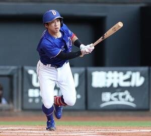 日本ハム対中日　2回表中日2死二、三塁、2点適時二塁打を放つ田中幹也(撮影･黒川智章)＝2026年6月14日