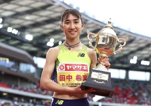 女子1500メートル決勝　連覇を達成した田中希実(撮影･宮地輝)