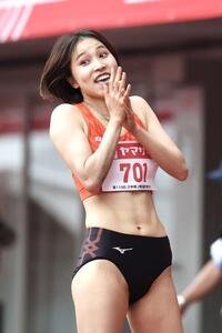 第110回日本陸上競技選手権大会　最終日　女子三段跳び決勝　3本目の跳躍を終えた剱持クリア(撮影･宮地輝)