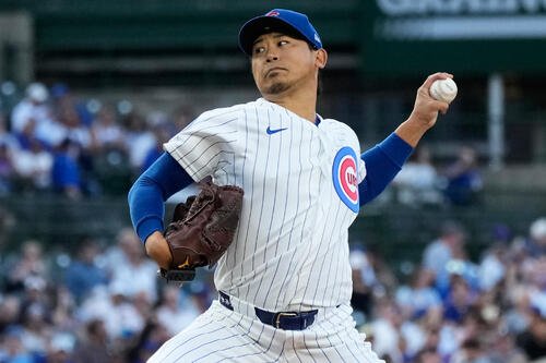 ロッキーズ戦で力投するカブス今永昇太(AP)