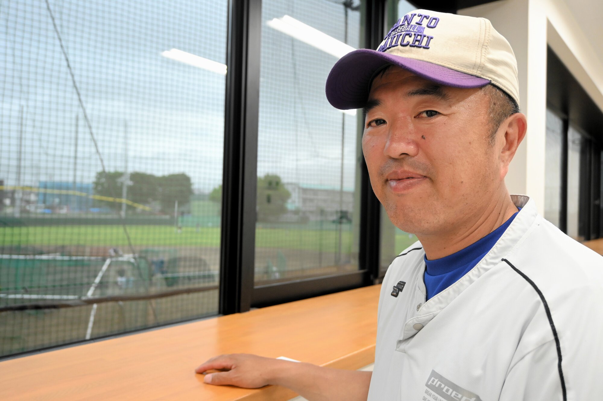 関東第一の米沢貴光監督=2026年5月28日午後4時36分、千葉県白井市冨士、立岩穣一撮影