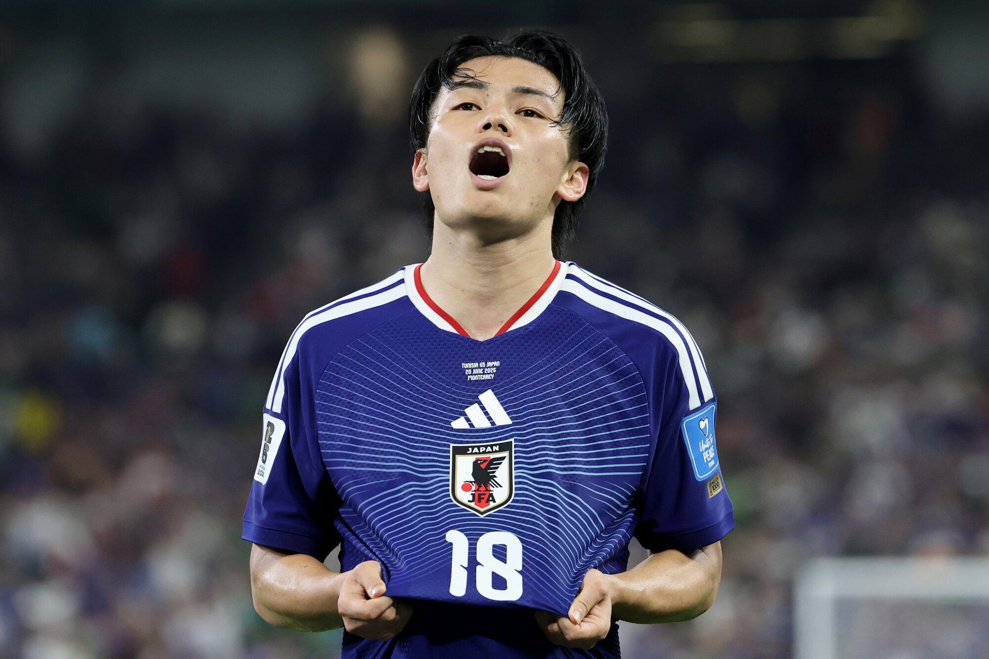 サッカーワールドカップ北中米大会　グループリーグF組　チュニジア―日本　後半、チーム4点目となるゴールを決めて喜ぶ上田綺世=内田光撮影
