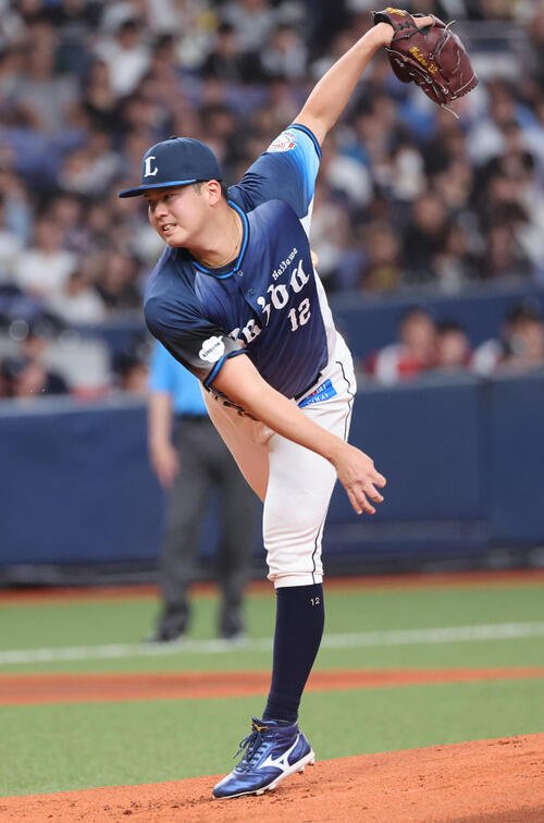オリックス対西武　力投する西武先発の渡辺勇太朗(撮影･西尾就之)