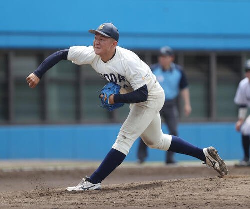 3回から登板したA組の大商大･中山優月(撮影･柴田隆二)