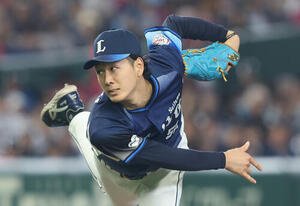 楽天対西武　8回裏、力投する篠原響(撮影･河田真司)