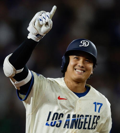 20日オリオールズ戦で16号ソロを放ったドジャース大谷翔平(AP)