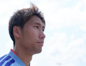 練習を終え、引き揚げる鎌田大地(撮影･足立雅史)