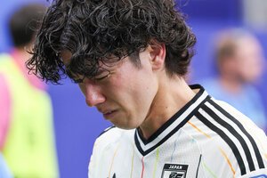 奪われたボールが決勝点に　号泣の田中碧、取材エリアを無言で通過