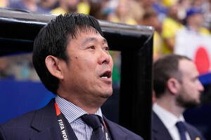 ブラジル戦に臨む森保一監督(AP)