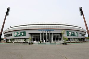 長野大会の開会式と開幕試合があるセキスイハイム松本スタジアム=2026年7月1日、長野県松本市、小山裕一撮影
