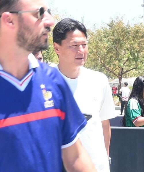 スペイン対オーストリアの視察に訪れたU－21日本代表の大岩剛監督