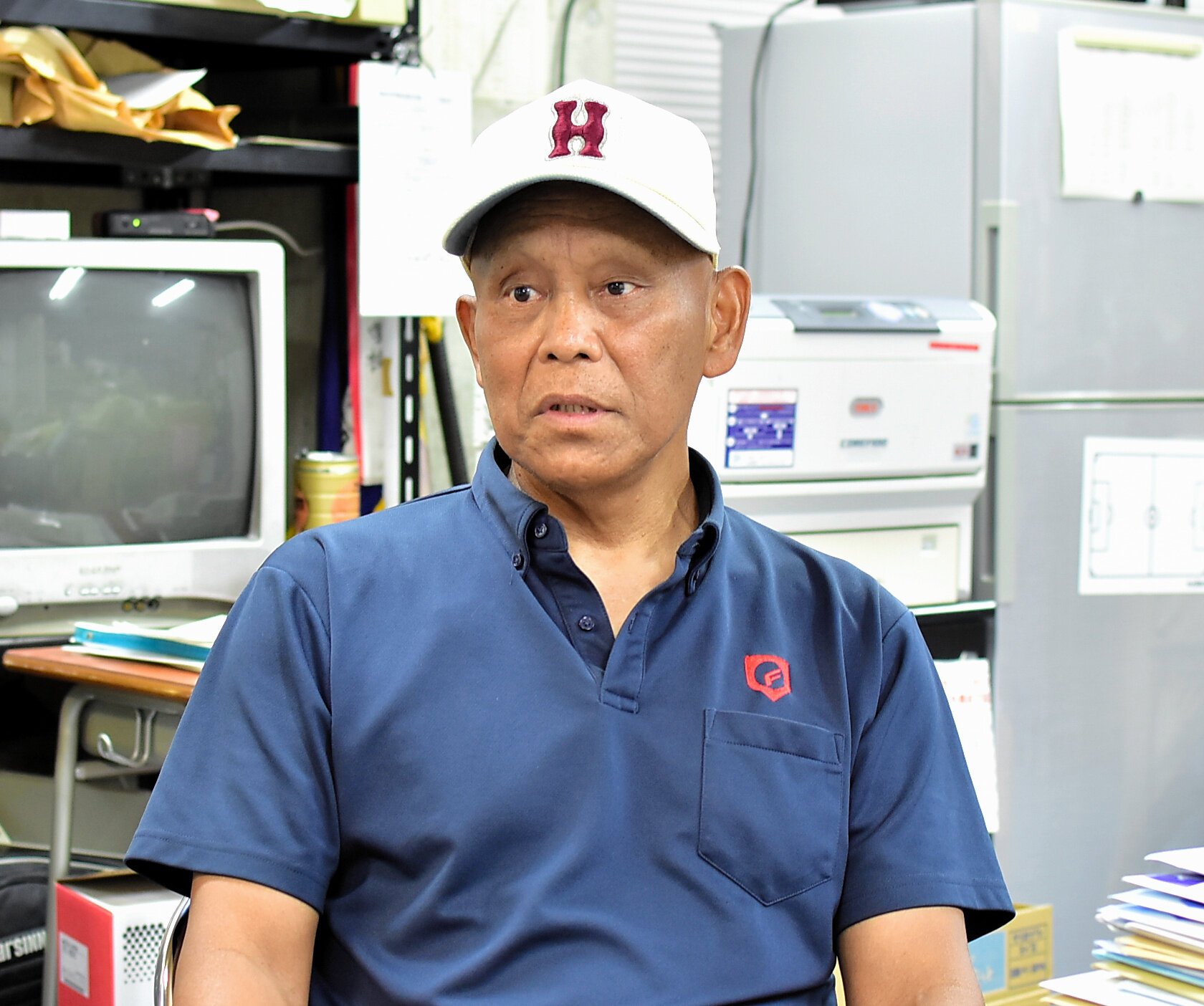 野球部長の金谷昭二さん=日田高校