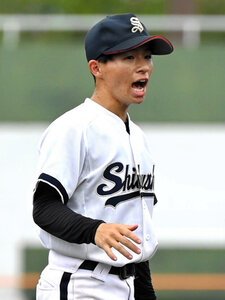 志布志･串良商の大牟礼琉太主将、止まらぬ涙　気持ち切らさず安打も