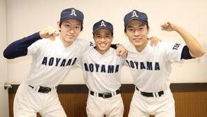 初戦を突破しガッツポーズする青山の、左から大島悠、鶴留祐太、斎藤歩積(撮影･栗林真菜)
