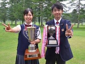 男子優勝の佐藤ミラー(右)と女子優勝の臼田藍