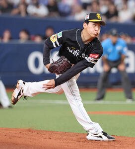 オリックス対ソフトバンク　力投するソフトバンク先発の前田悠伍(撮影･西尾就之)