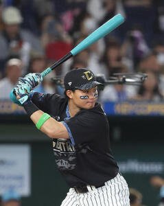 全セ対全パ　試合前、ホームランダービーに臨む阪神森下翔太(撮影･河田真司)