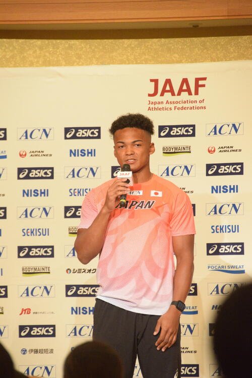 U20世界選手権に挑む日本代表男子主将のアツオビン･アンドリュウ